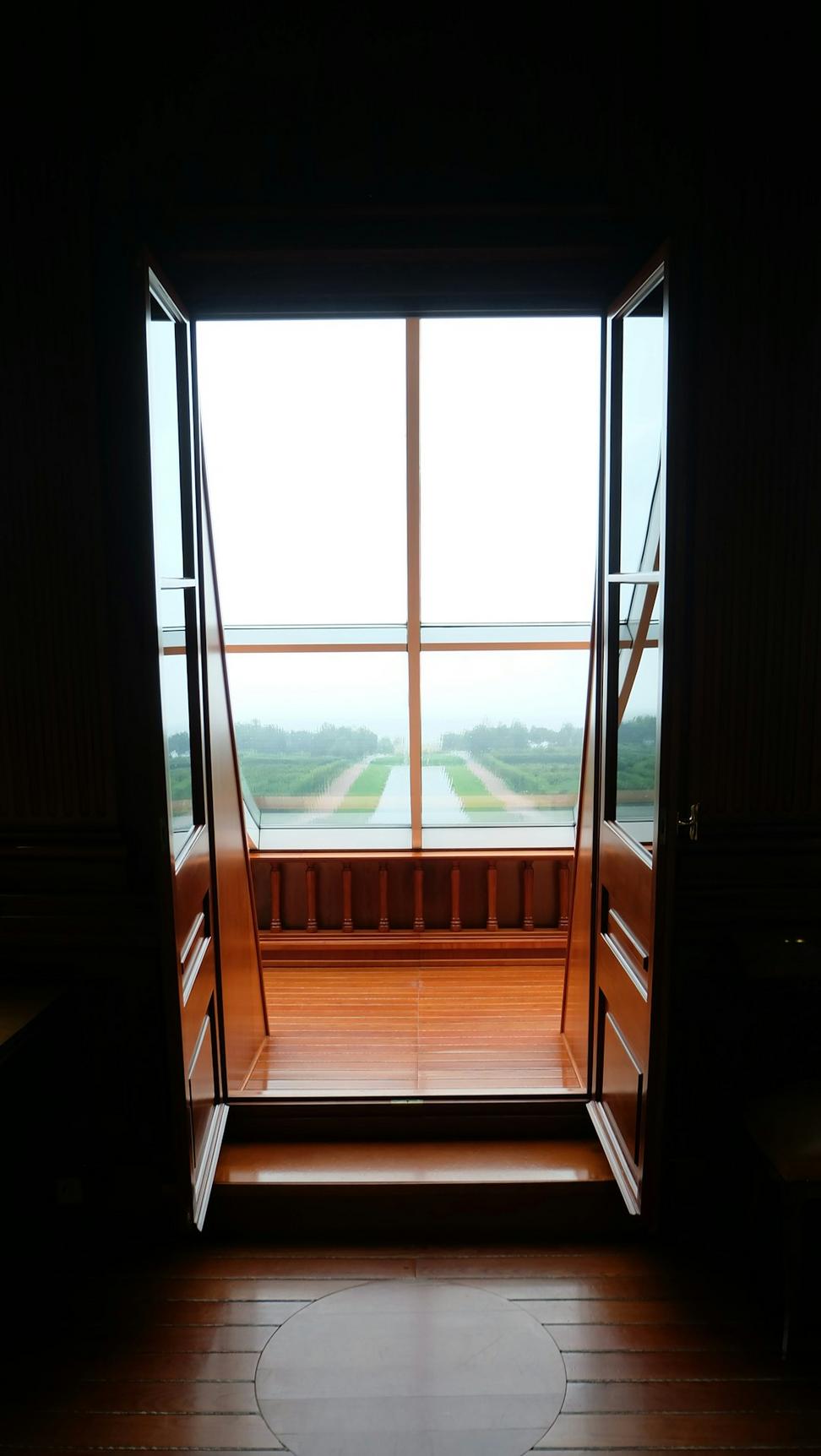 Executive Mountain View